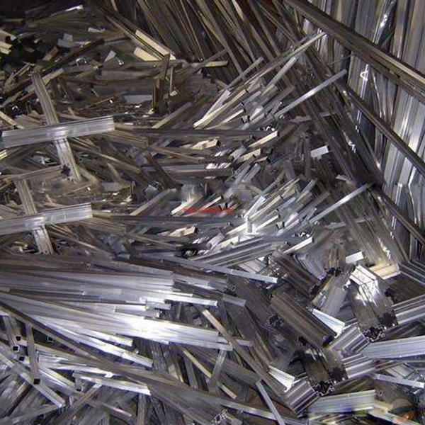 世界大部分金属都能以再生金属的形式循环利用,工业发达国家再生金属